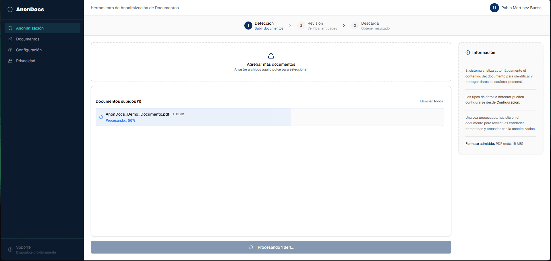 Pantalla de carga de documentos en AnonDocs con zona de arrastrar y soltar